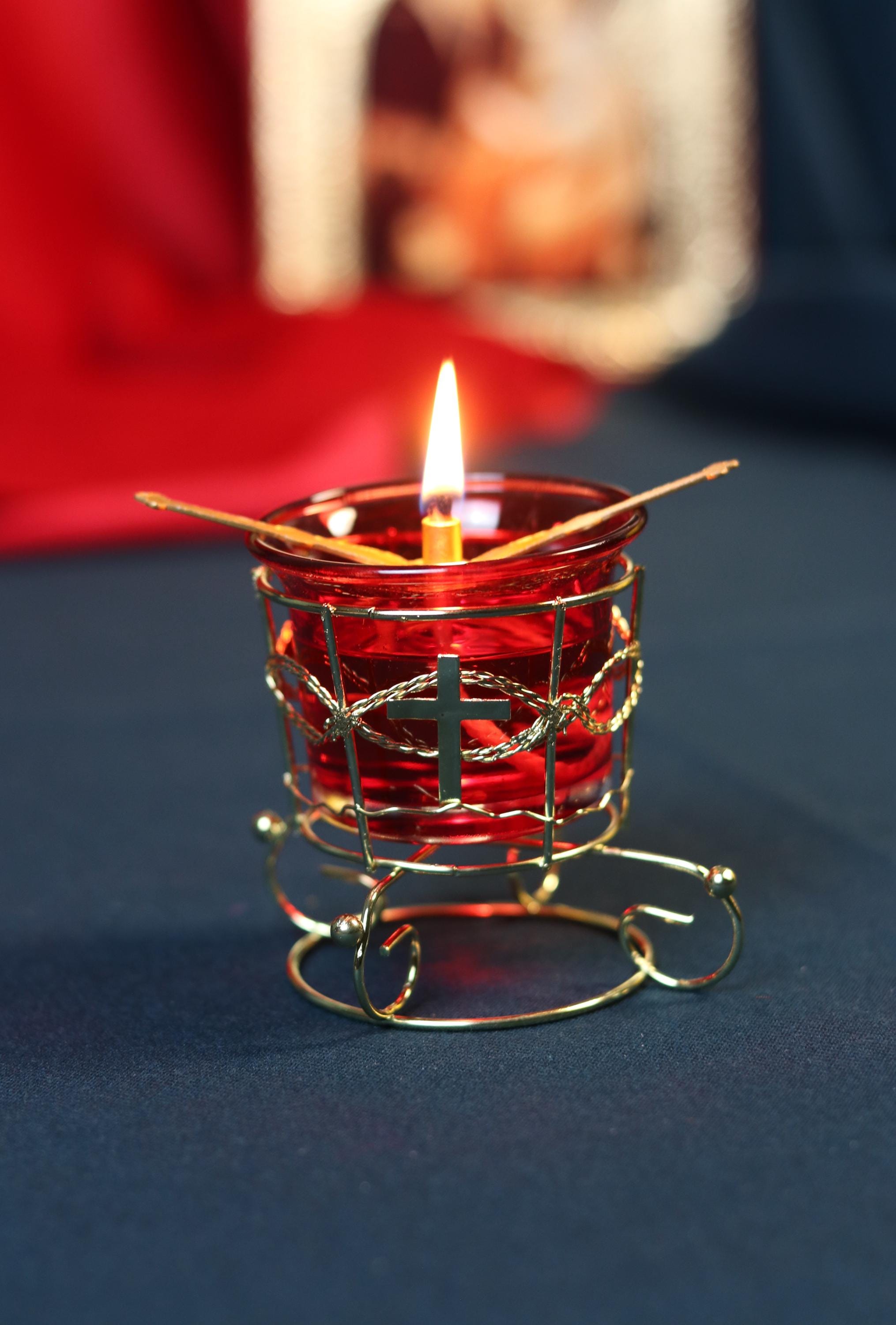 Red Glass Oil Lamp in Metal Stand 2in  – Orthodox Candle Holder for Prayer, Aromatherapy, Altar Decor, Christian Gift, Orthodox prayer