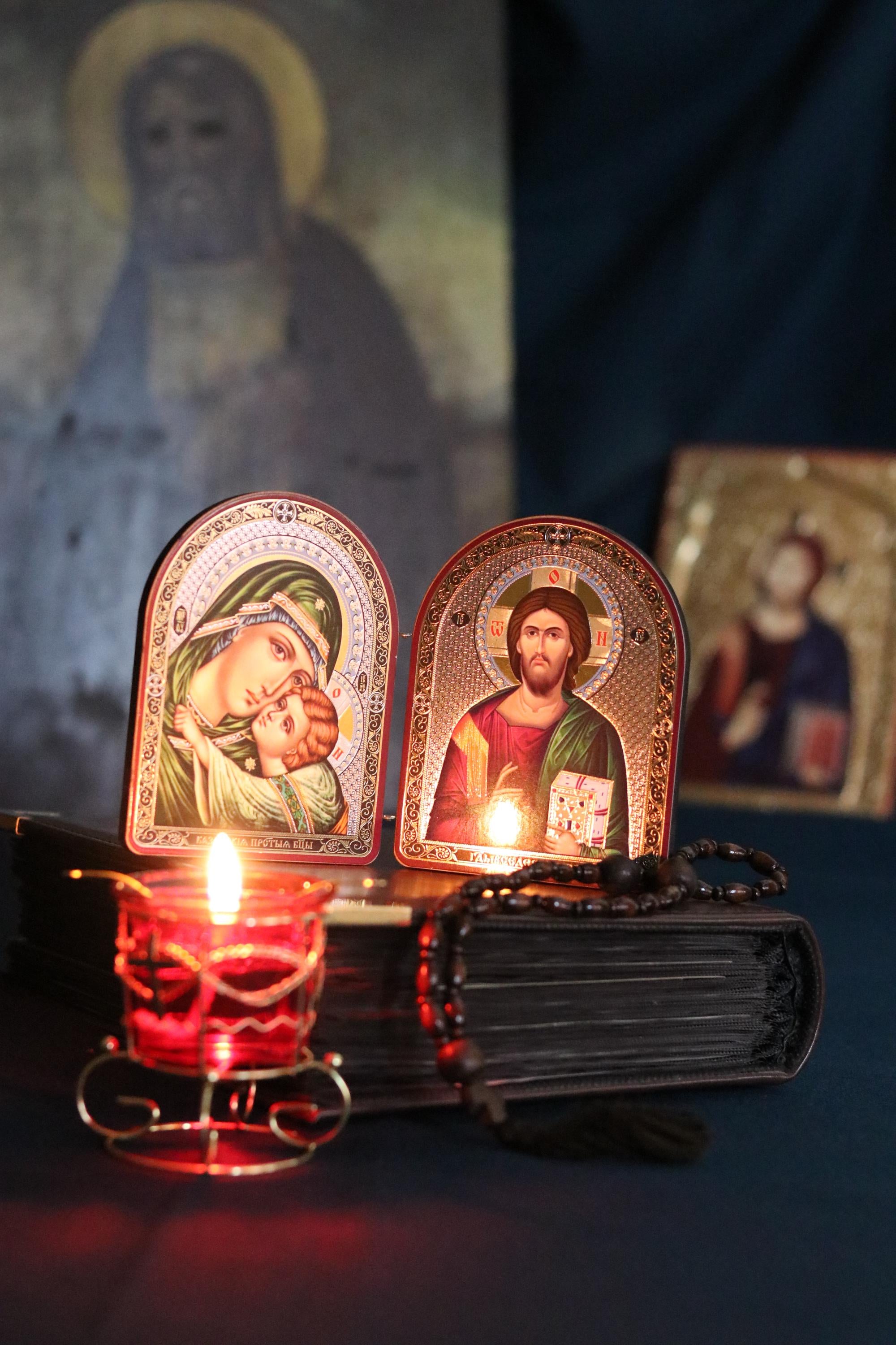 Wooden Folding Icon 4.3in, Orthodox Diptych, Virgin Mary Icon, Jesus Christ Icon, Christian Gift, Prayer Corner Decor