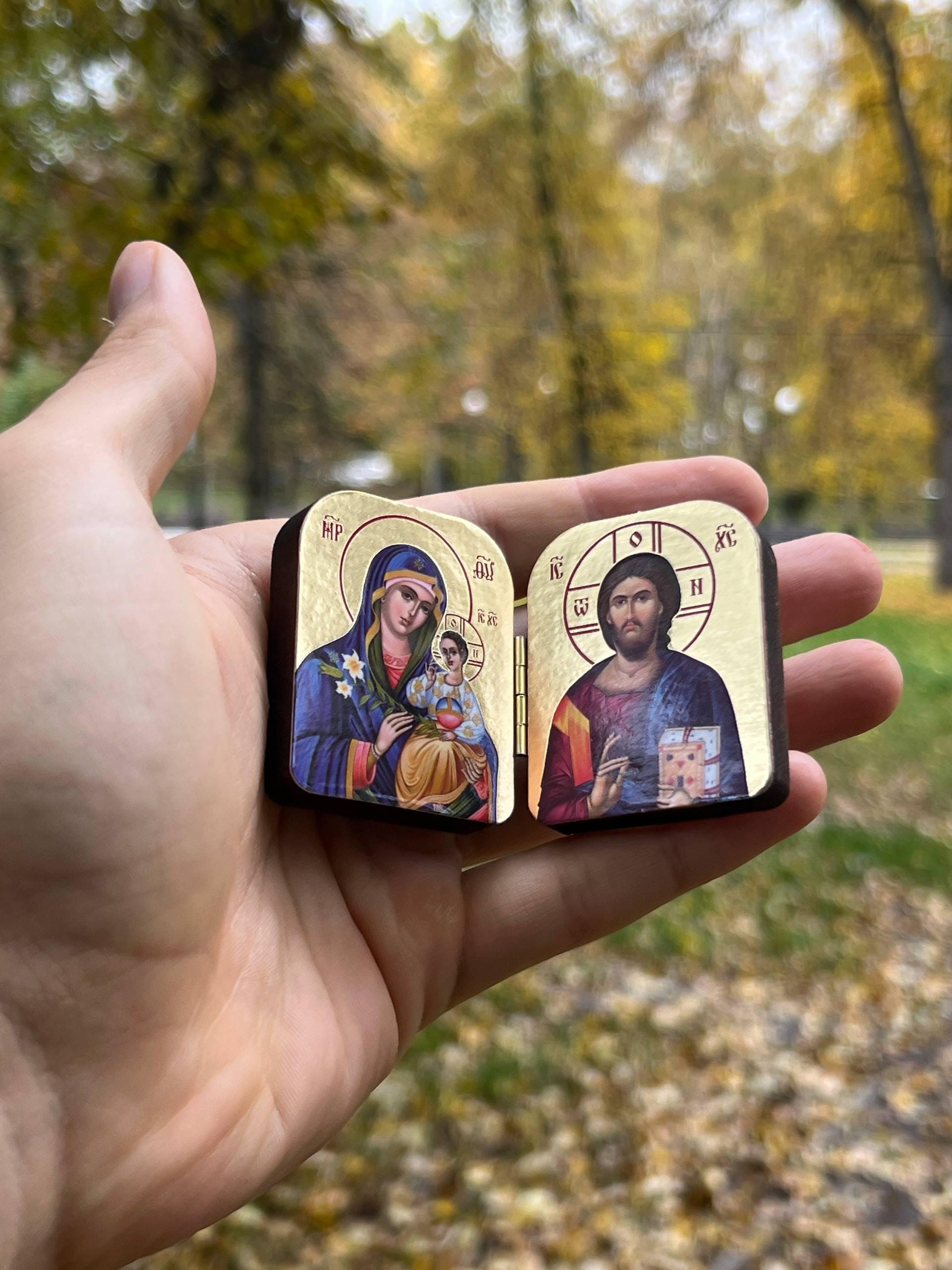 Diptych icon of Jesus Christ and the Mother of God, 2x1.6 in