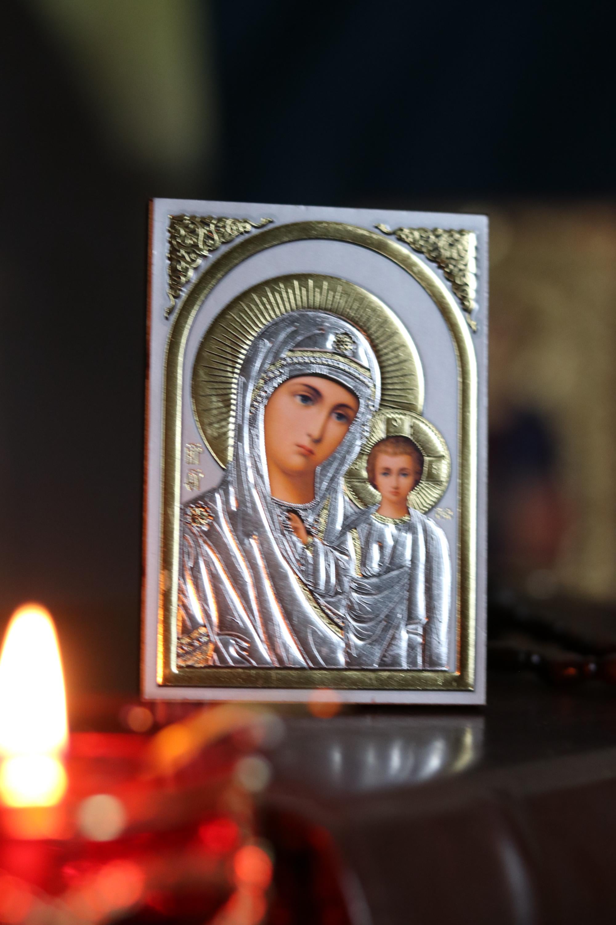 Wooden Orthodox Virgin Mary Icon 3.3in, Mother Of God With Child, Small Prayer Icon