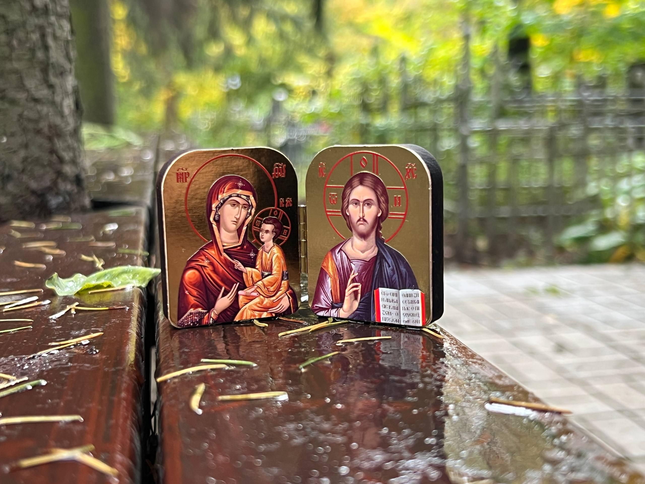 Christian incense set: gold ceramic censer, folding icon, 50 grams of Greek incense, 6 pcs. of coal.