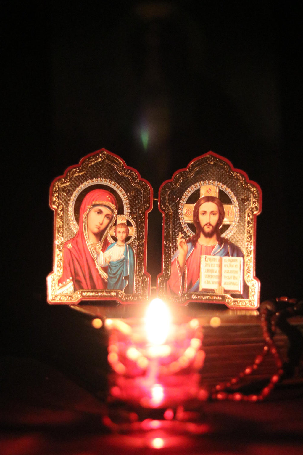 Wooden Orthodox Folding Icon 5.1in, Virgin Mary And Jesus Christ, Large Travel Diptych