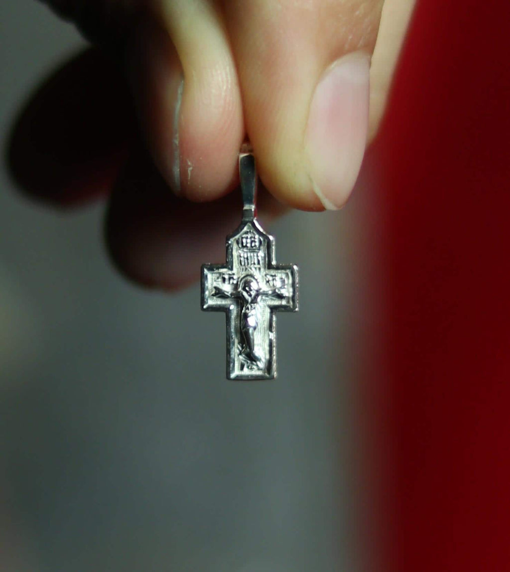Orthodox Silver Cross Pendant – Sterling Silver 925 – 0.9×1.5 cm – 1.26 g – Mini Crucifix Necklace, Crucifix Pendant, Baptism gift