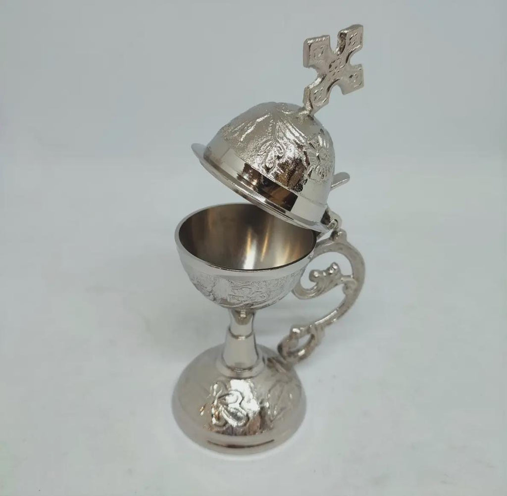 Orthodox Prayer Set: 5.5 in × 3.1 inch gold metal censer, 50 grams of incense, 6 charcoal tablets.