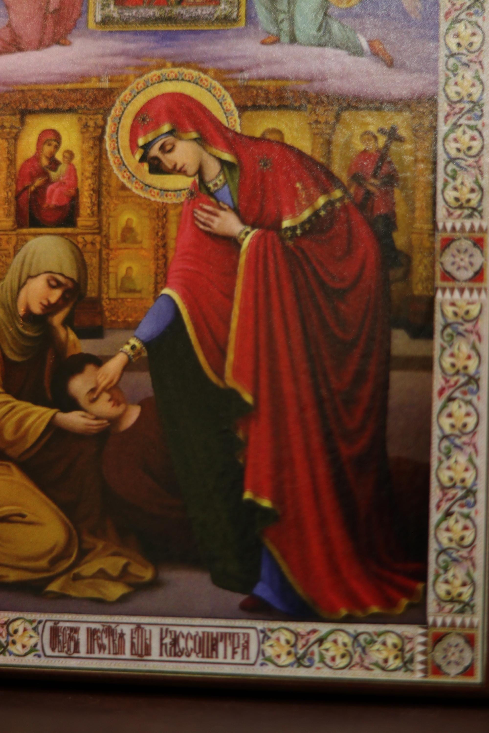 Orthodox Wooden Icon 6.3x4.7 in., Panagia Kassopitra, Mother of God Icon, Christian Wall Art, Virgin Mary