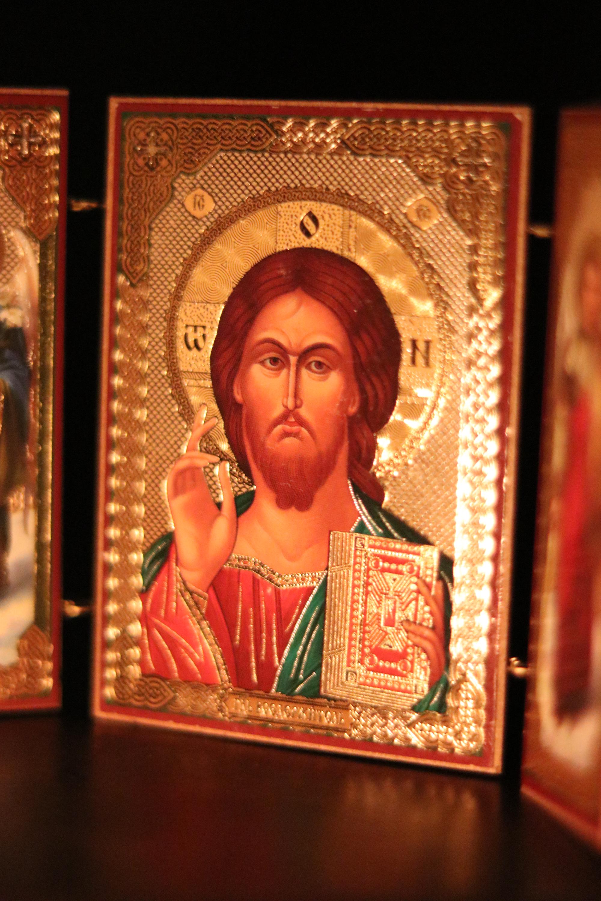 Wooden Orthodox Triptych Icon 3.5in, Jesus Christ Pantocrator, Folding Travel Icon