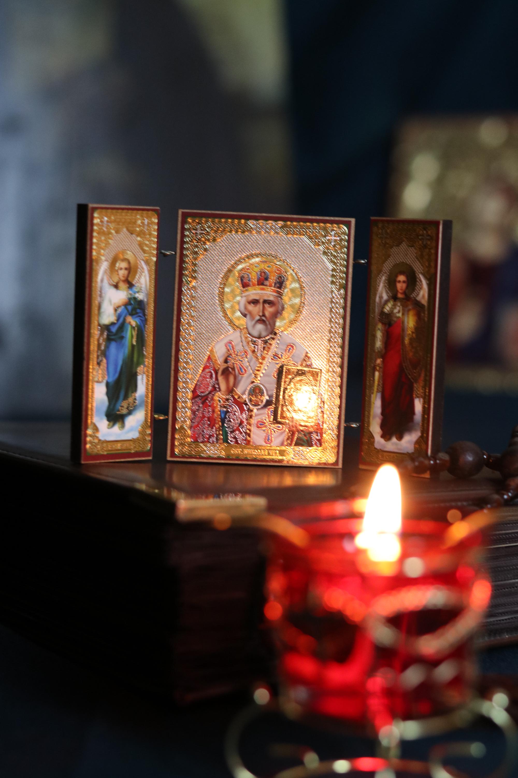 Wooden Orthodox Triptych Icon 3.5in, Saint Nicholas Icon, Travel Folding Icon