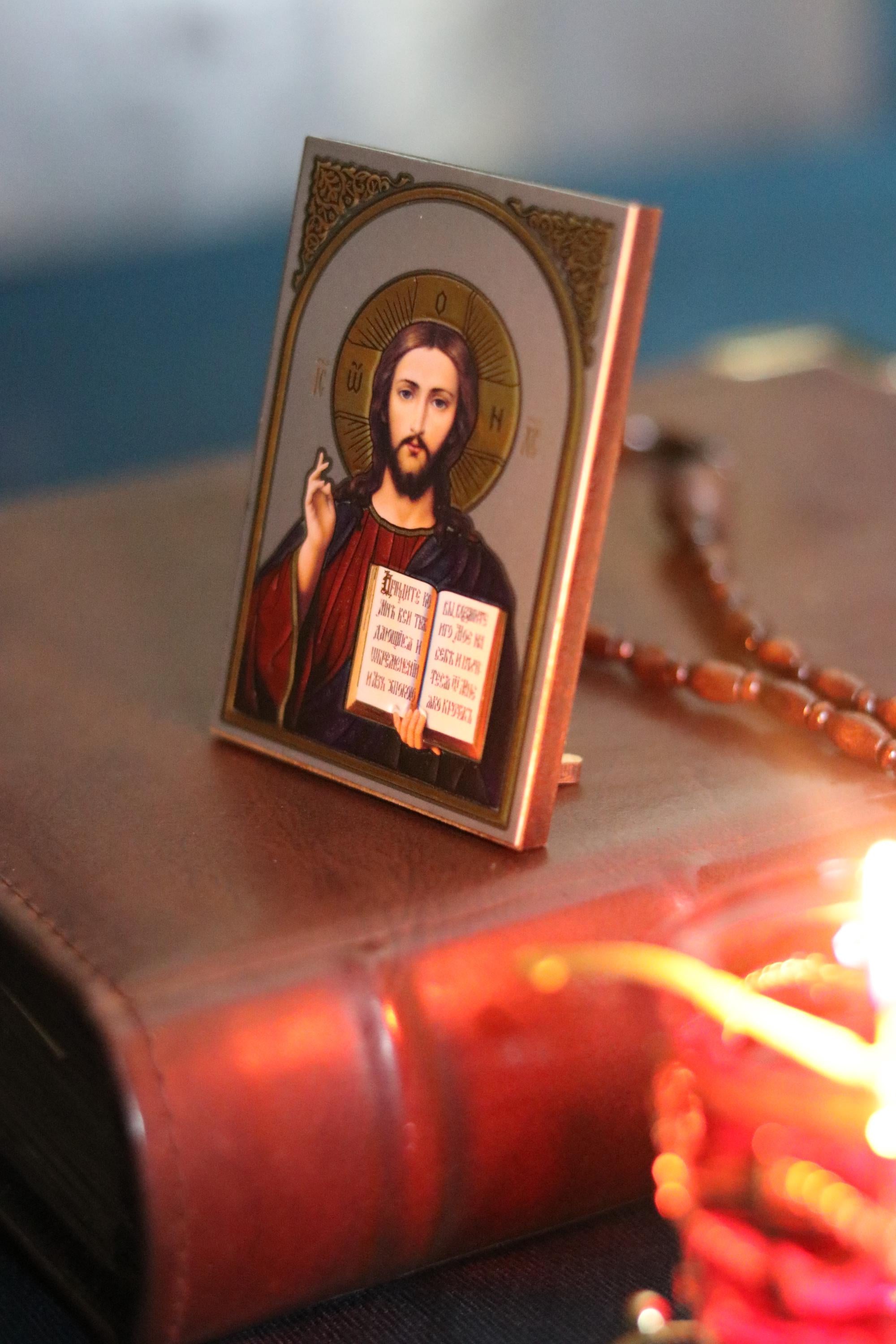 Wooden Orthodox Jesus Icon 3.3in, Christ Pantocrator Icon, Small Prayer Icon