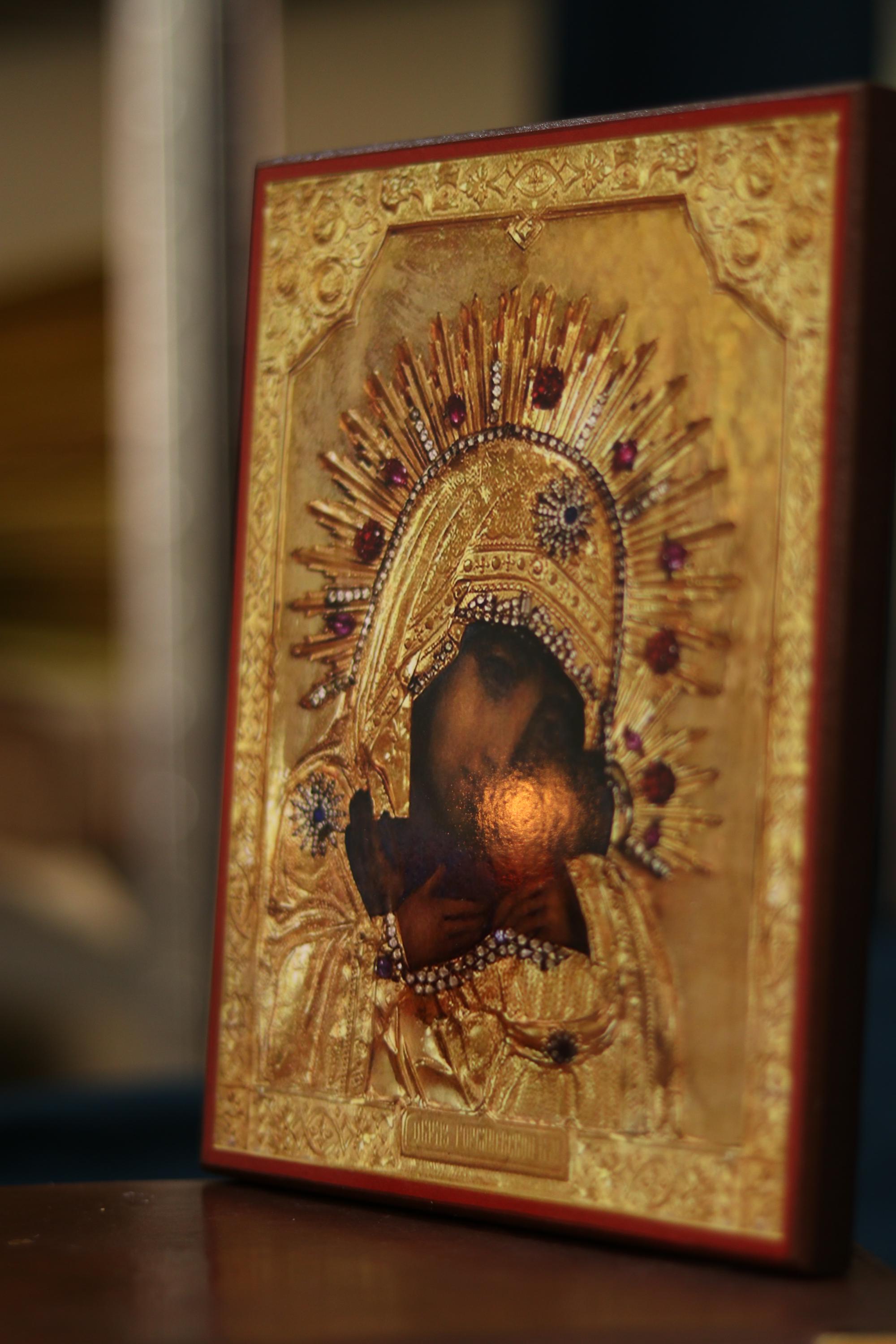 Gorbanivska Mother of God Icon Wooden Orthodox 6.3x4.7in