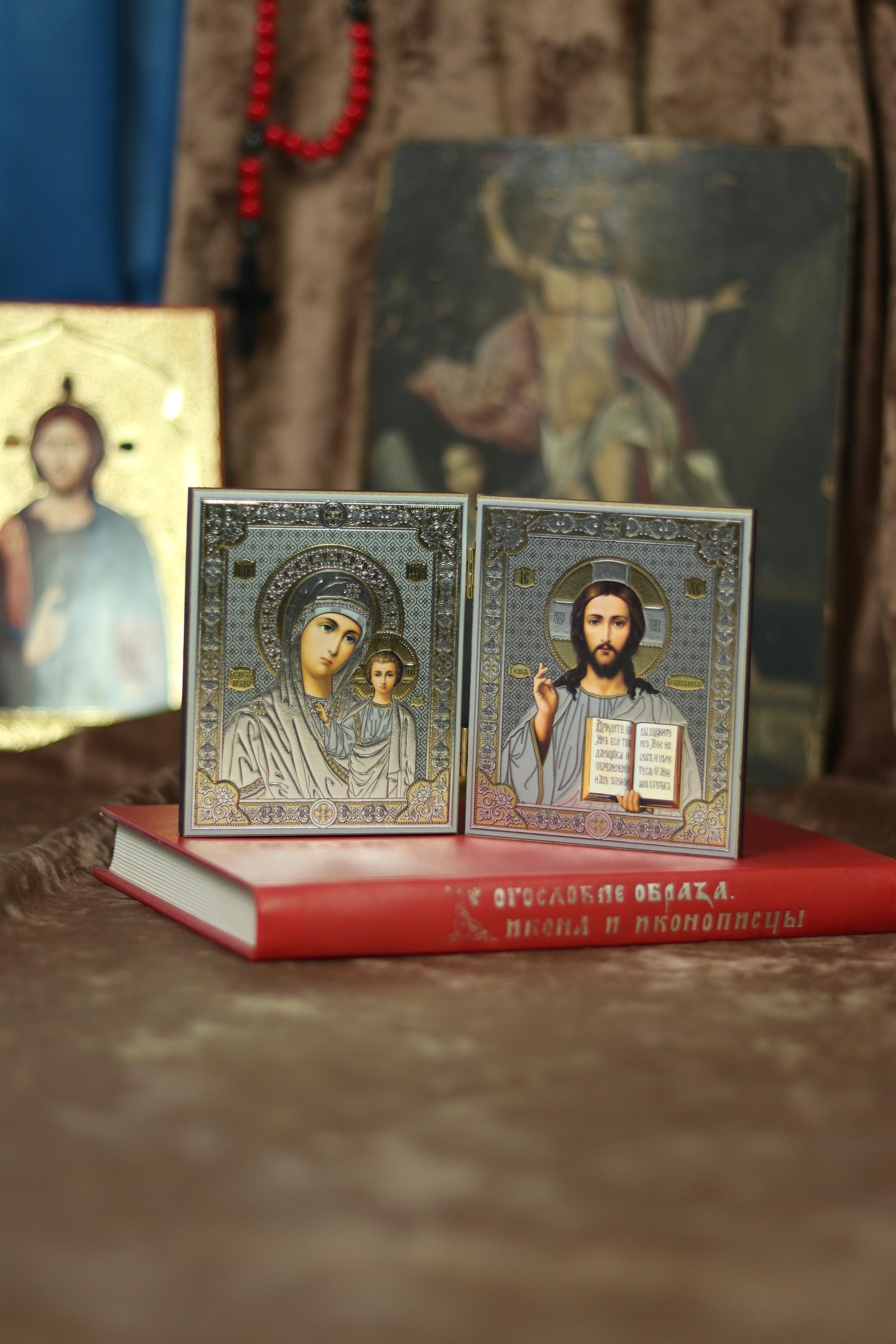 Wooden Diptych 3.9×4.7 in/10×12 cm, Blessed Orthodox Icons, Mother of God, Christ Pantocrator.