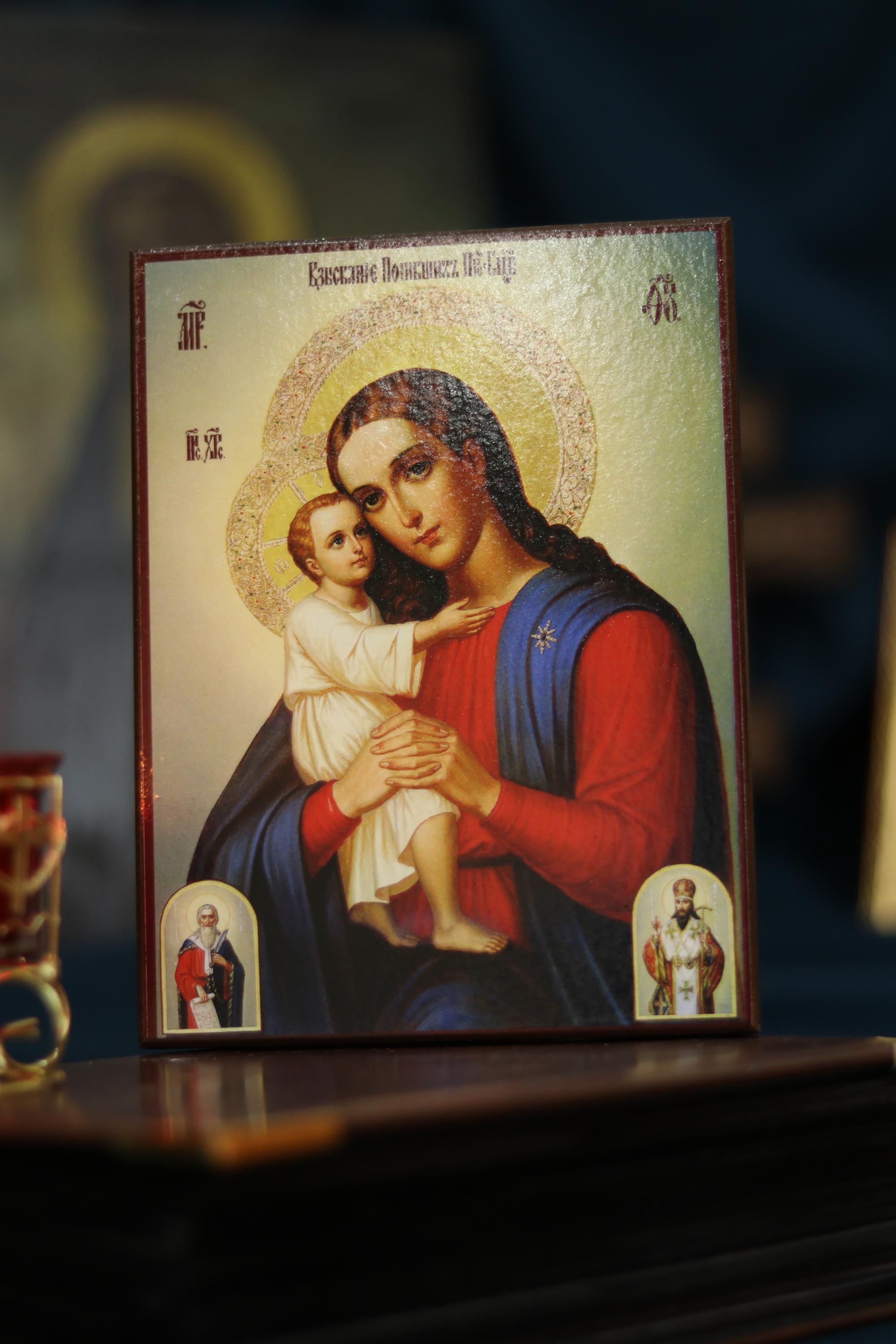 Virgin Mary Helper of Sinners Icon, – Orthodox Decor, Wooden Christian Wall Art