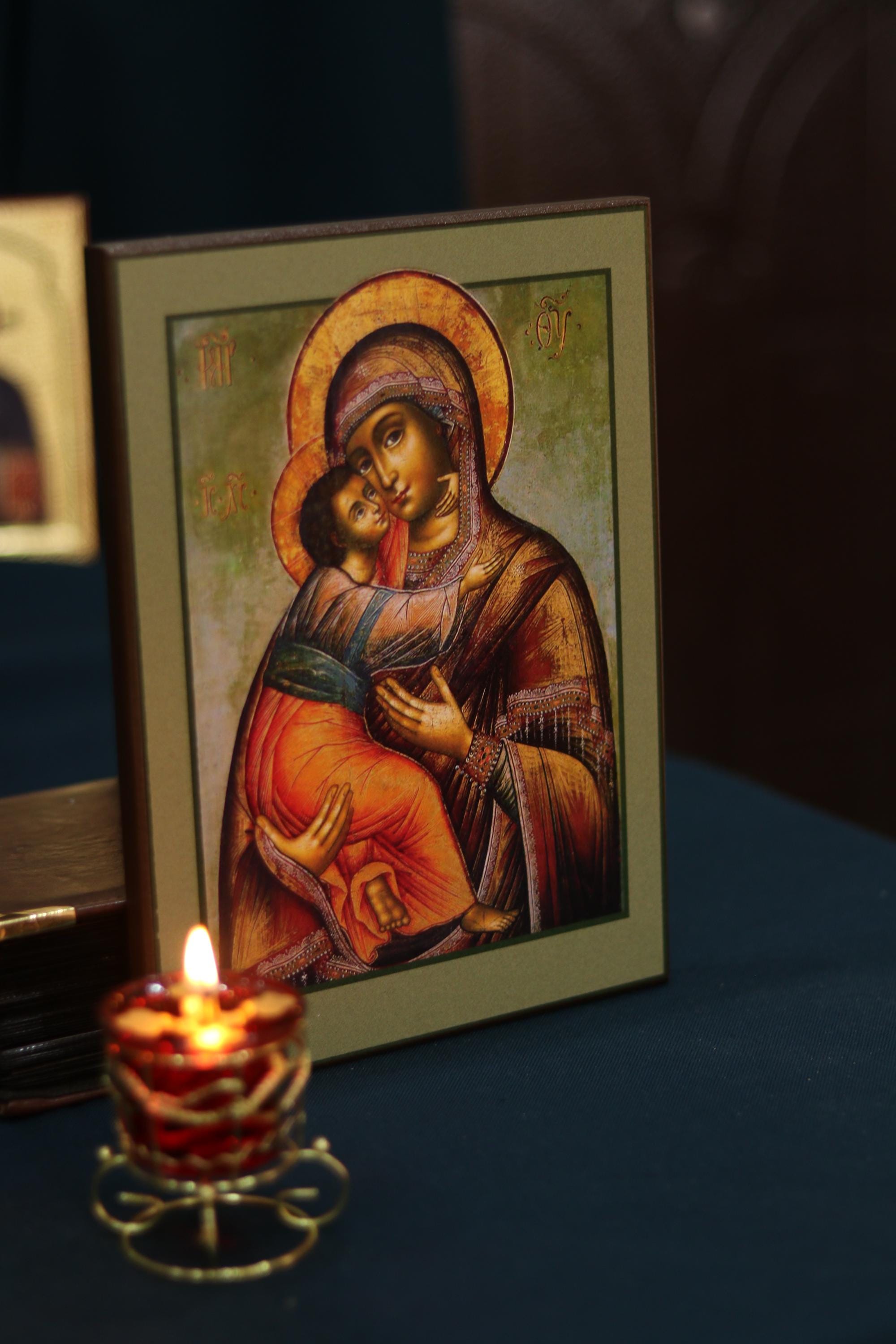 Virgin Mary & Child Wooden Icon, Orthodox Wall Art