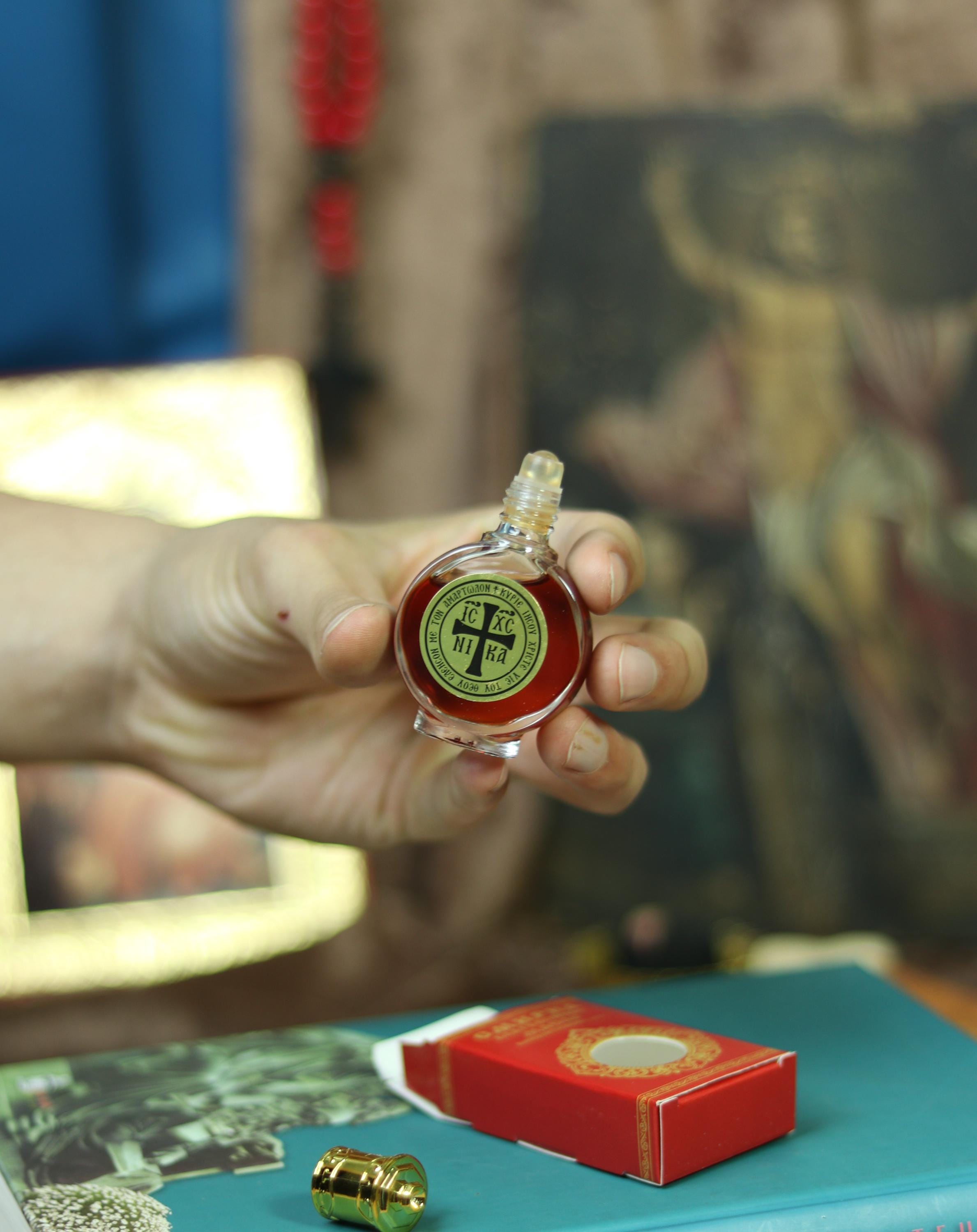 Orthodox Anointing Oil Roller Bottle, Holy Oil from Jerusalem, Prayer Oil with Cross, Christian Religious Gift, Healing Fragrance, Myrrh oil