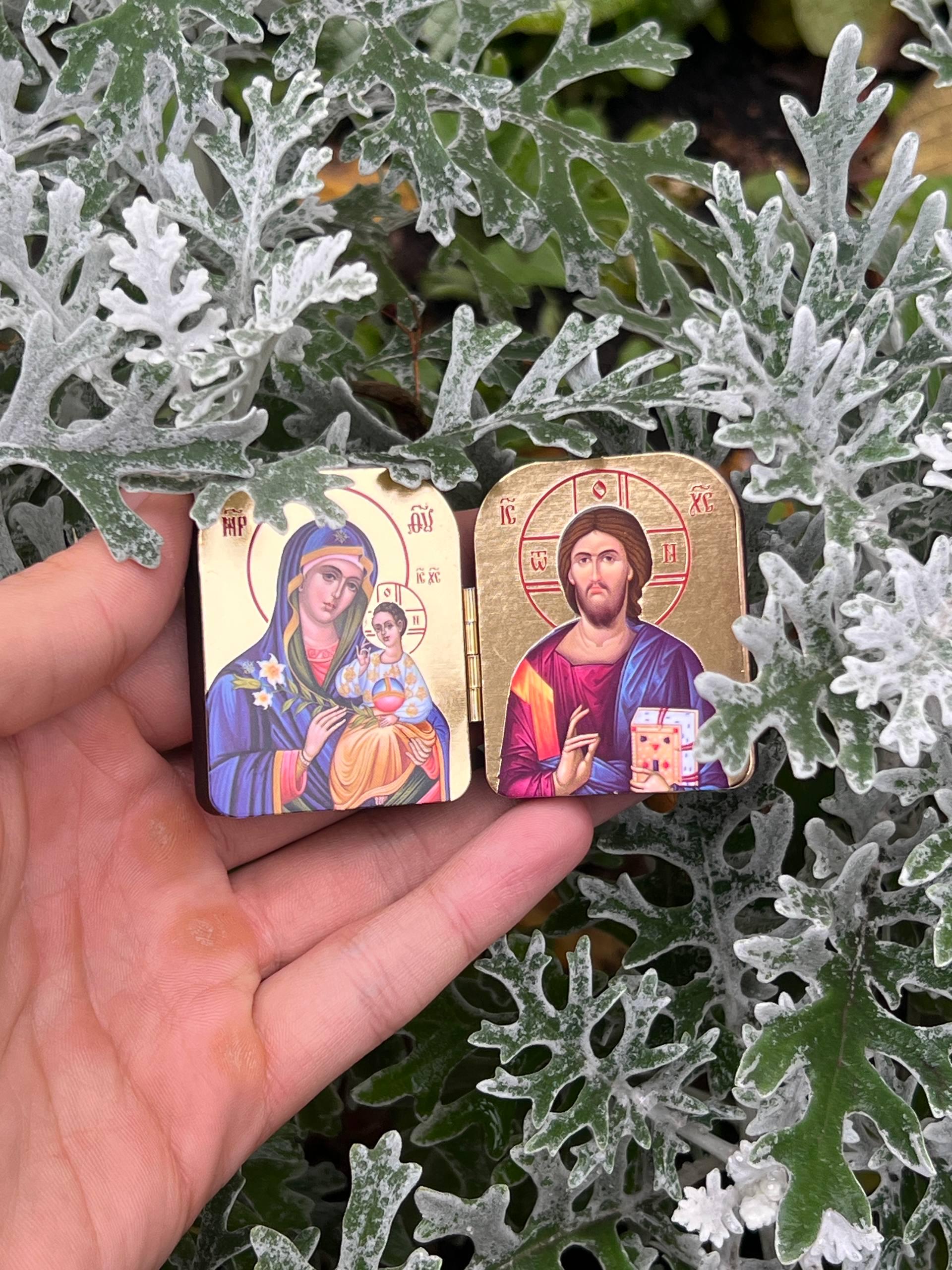 Folding icon of Jesus Christ and the Mother of God, 2x1.6 in