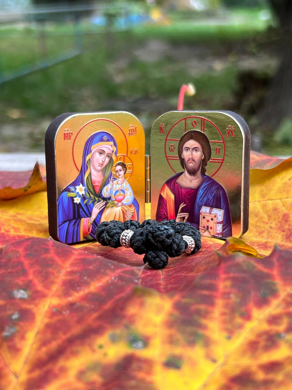 Travel prayer set: diptych icon of Jesus Christ and the Mother of God, 2x1.6 inches soutache finger rosary beads, 10 knots with a cross.