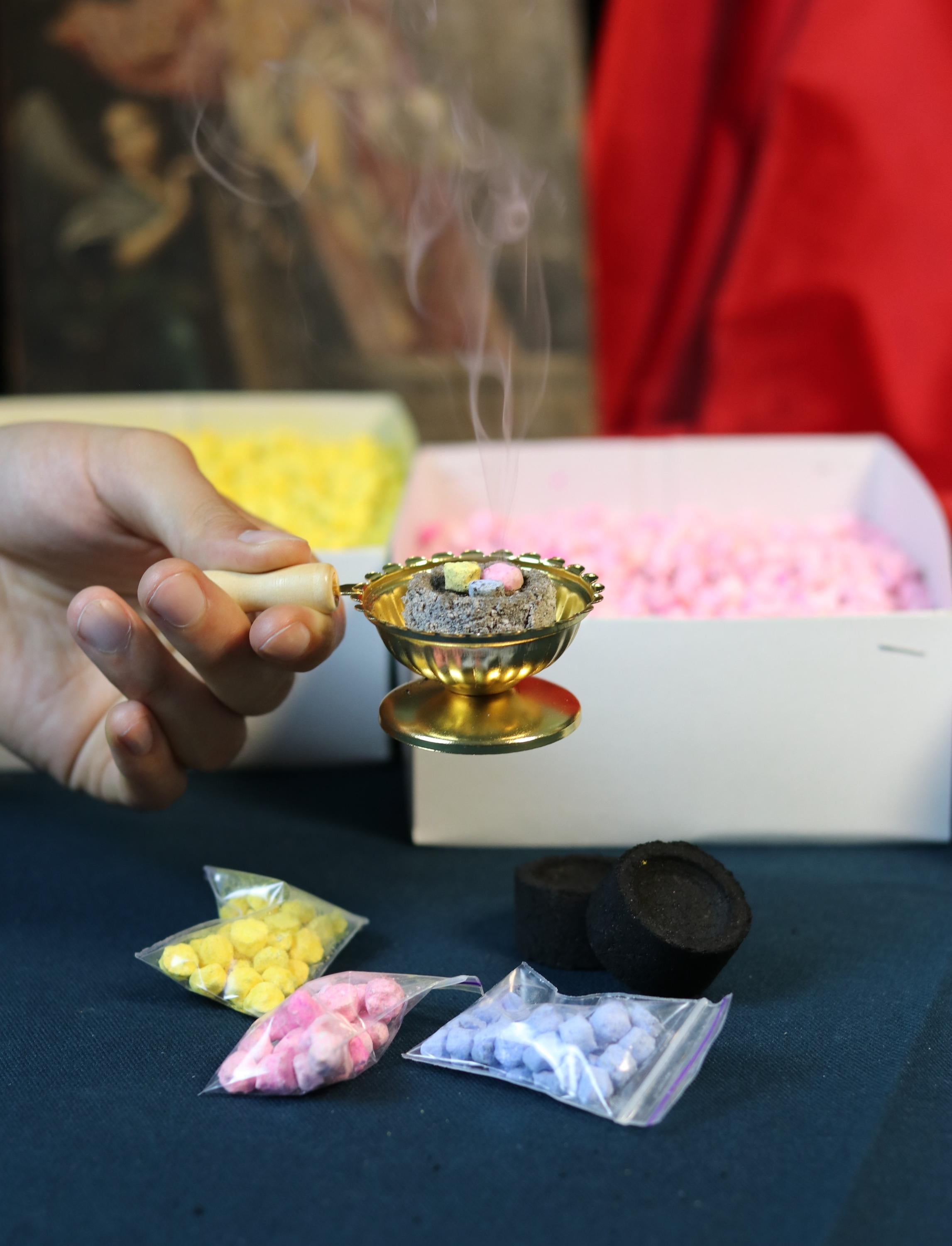 Orthodox Prayer Set – Metal Censer, 60g Monastery Incense, Charcoal Tablets, Incense holder, Incense burner, Incense sticks, Orthodox prayer