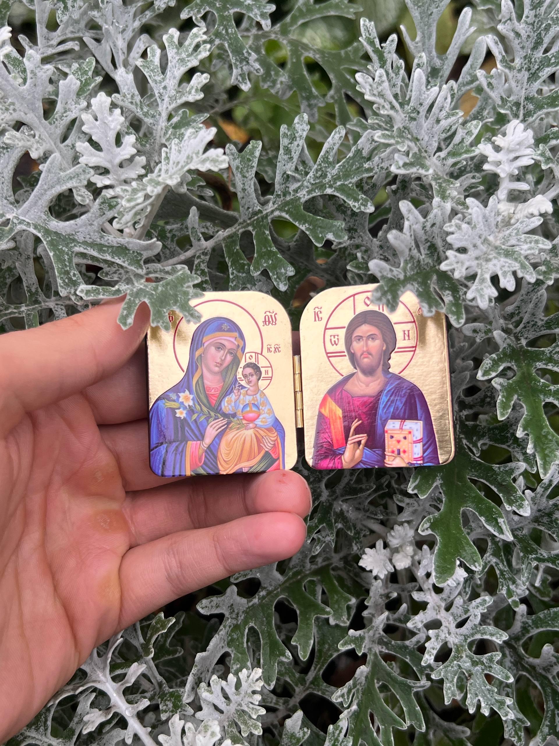 Folding icon of Jesus Christ and the Mother of God, 2x1.6 in
