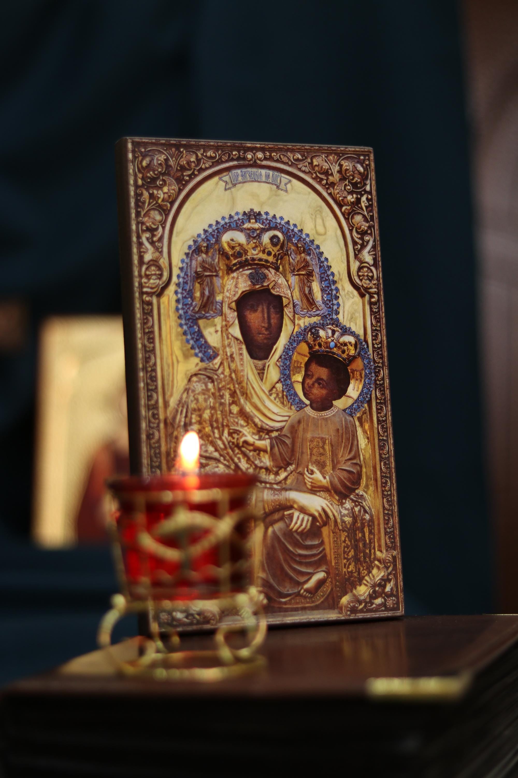 All-Merciful (Vsemylostyva) Mother of God Icon Orthodox Wood Art 6.3x3.9in