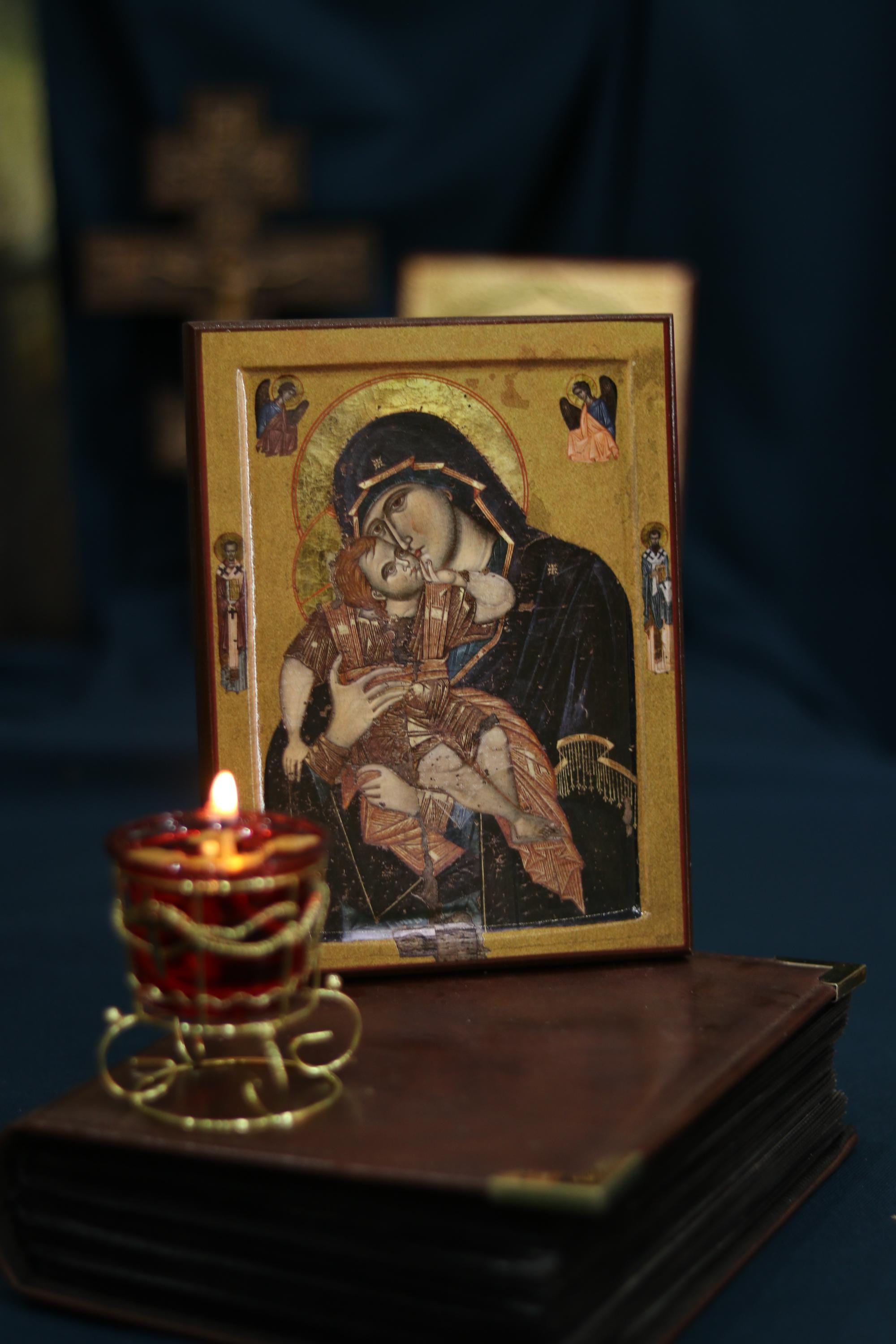 Sweet Kissing Mother of God Icon Orthodox Wooden 7.9x5.9in