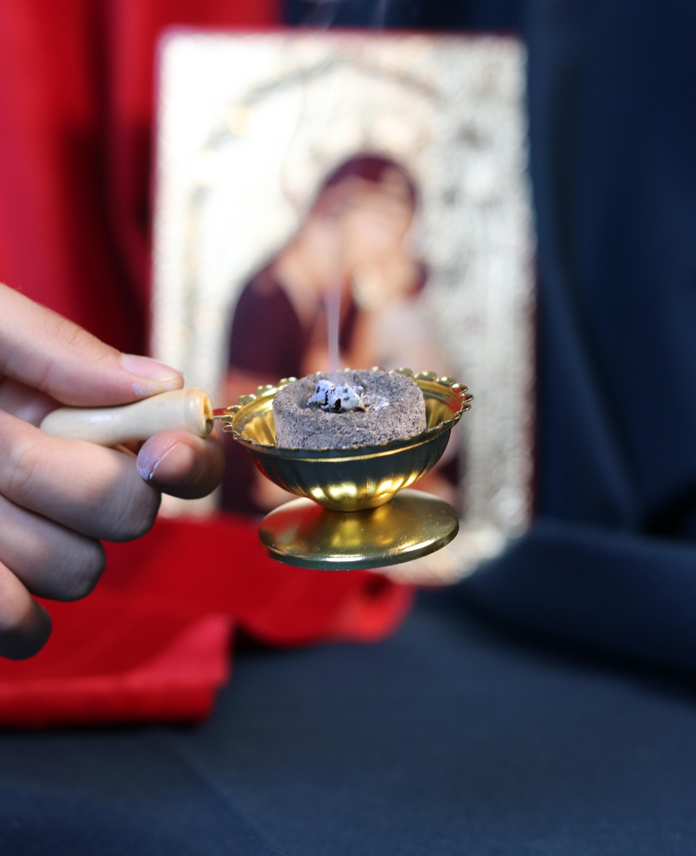 For Home Incense Set: 2in Brass Censer, 6 Charcoal Tablets (0.94in), 50g Greek Monastery Incense