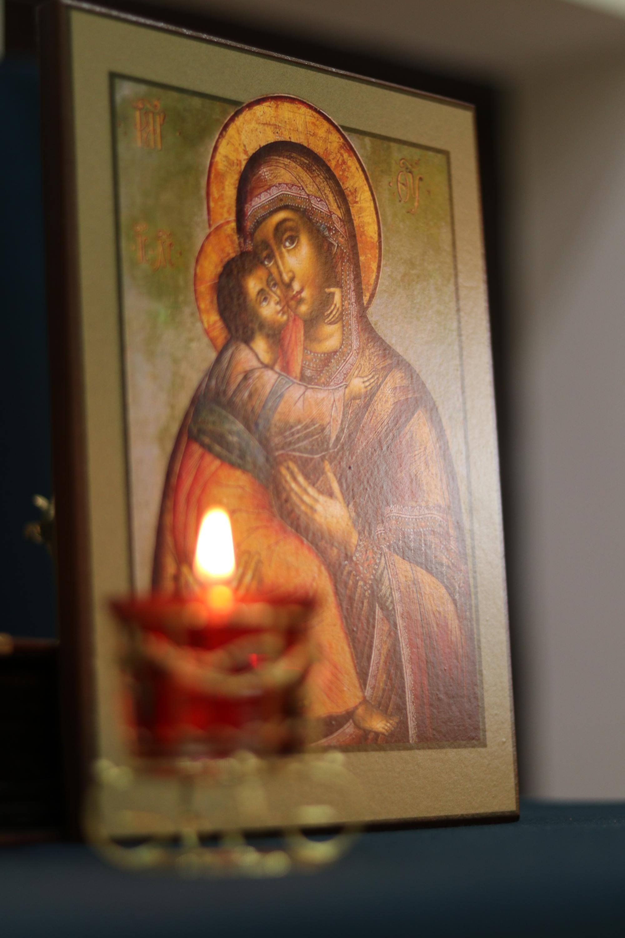 Virgin Mary & Child Wooden Icon, Orthodox Wall Art