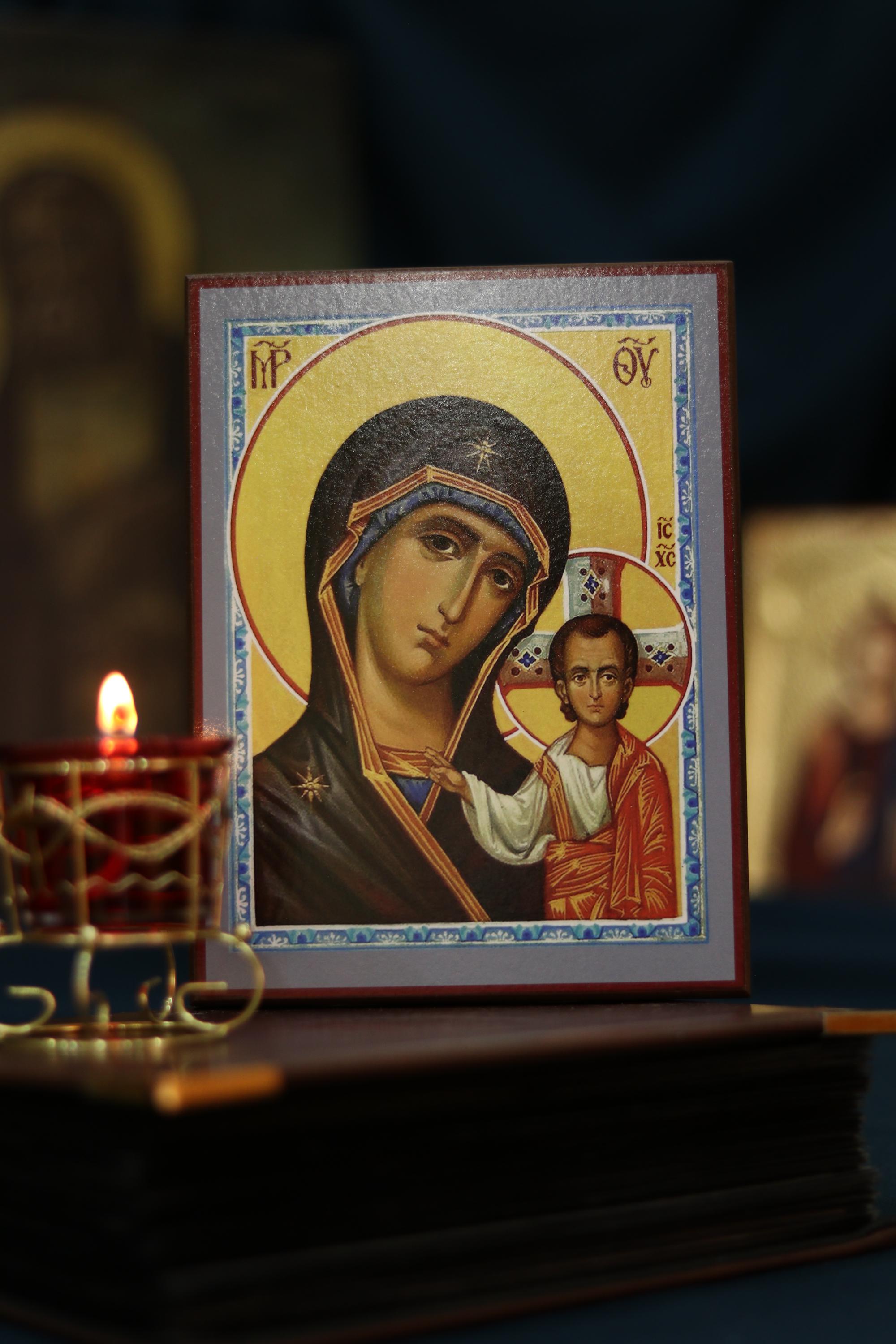 Kazan Mother of God Icon Wooden Orthodox 7.9x5.9in