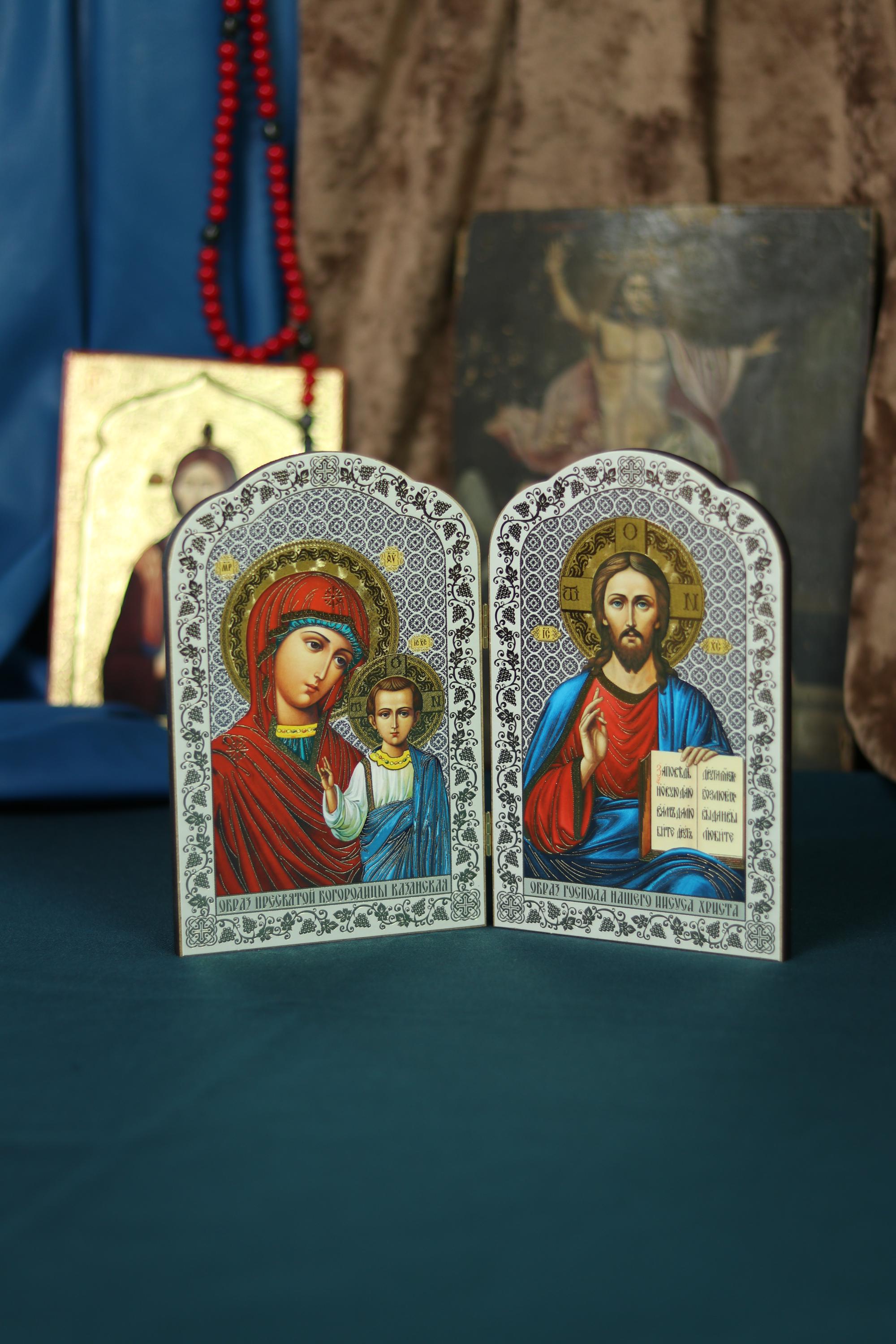 Wooden Orthodox triptych with the Mother of God and Jesus Christ, 5.1×7.9 in.