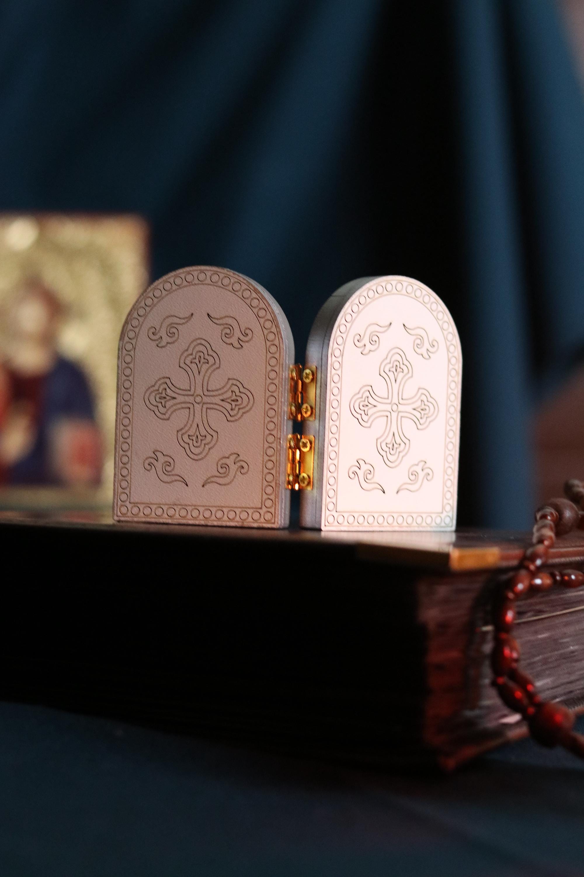Wooden Orthodox Folding Icon 3.1in, Travel Diptych, Virgin Mary And Jesus Christ, Pocket Icon