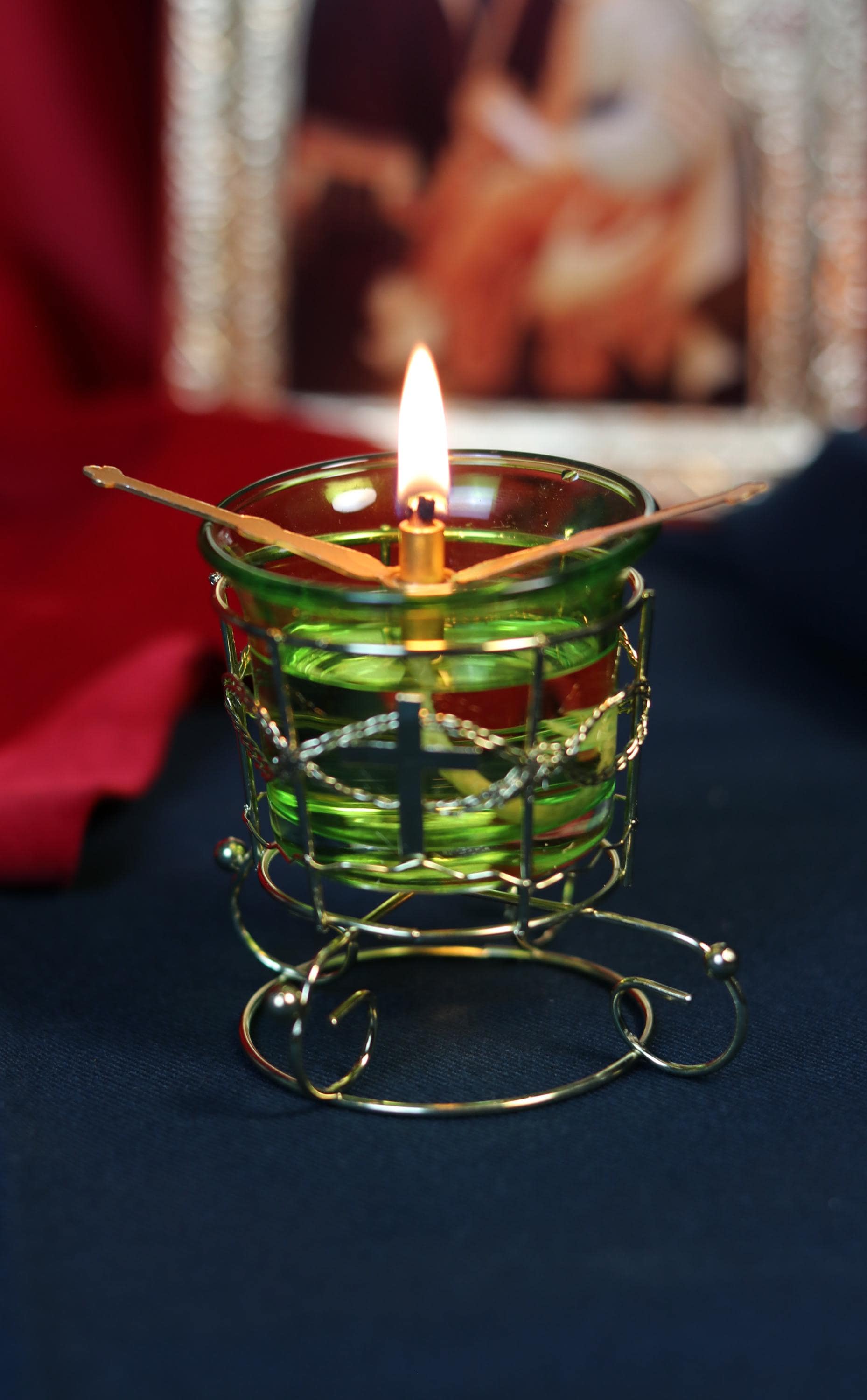 Green Glass Oil Lamp in Metal Stand 2in  – Orthodox Candle Holder for Prayer, Aromatherapy, Altar Decor, Christian Gift, Orthodox prayer