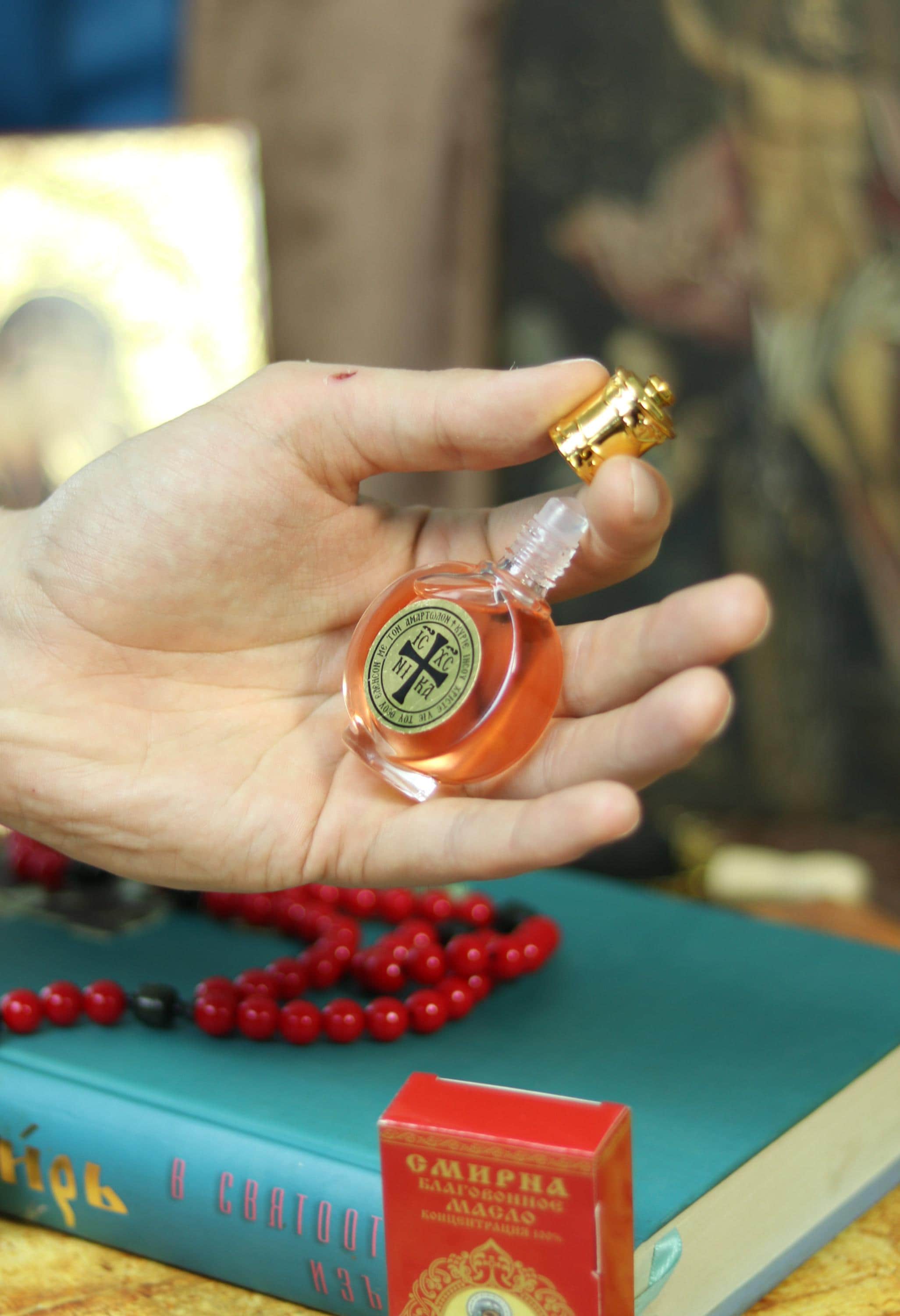 Orthodox Anointing Oil Roller Bottle, Holy Oil from Jerusalem, Prayer Oil with Cross, Christian Religious Gift, Healing Fragrance, Myrrh oil