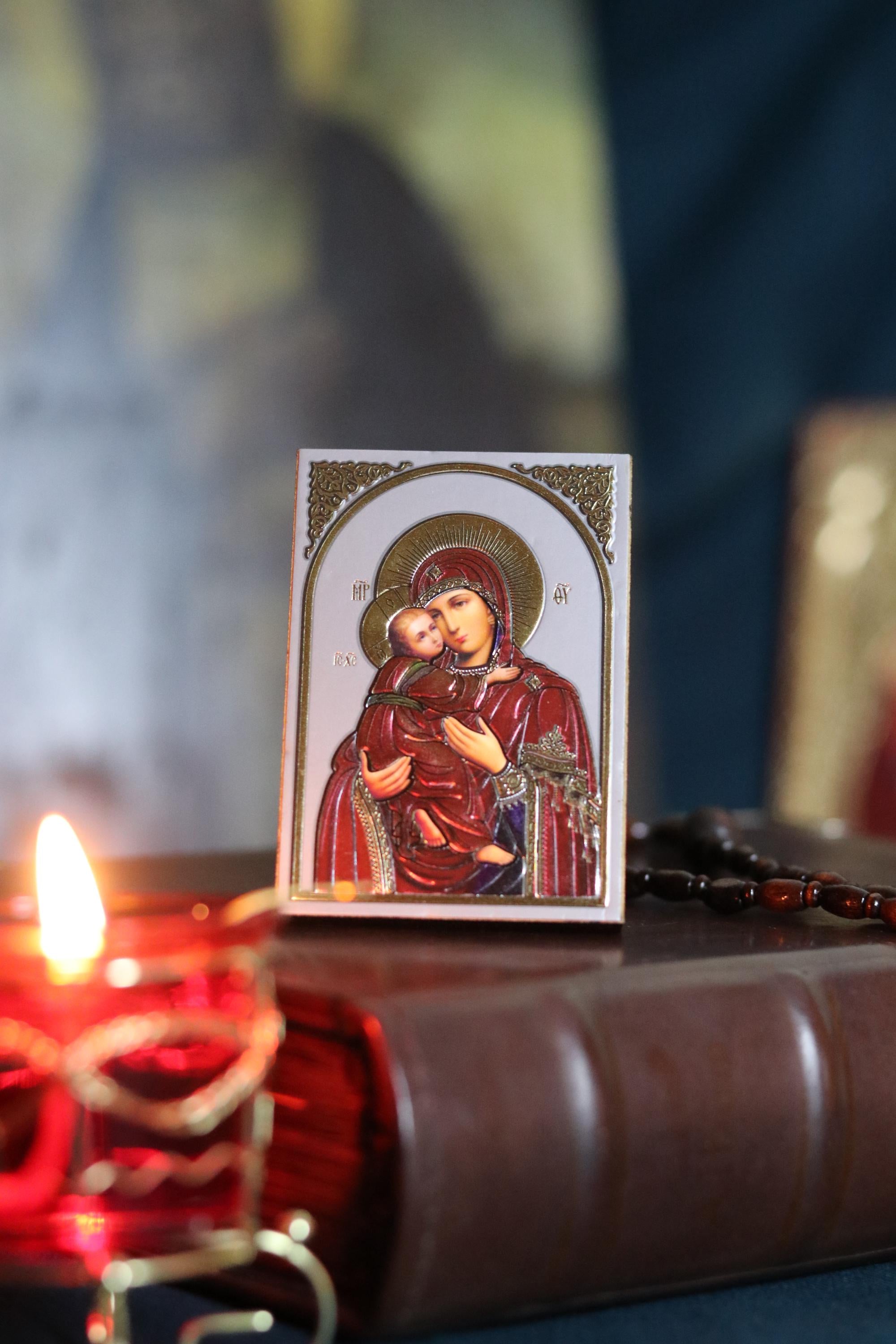 Wooden Orthodox Virgin Mary Icon 3.3in, Mother Of God With Child, Small Prayer Icon
