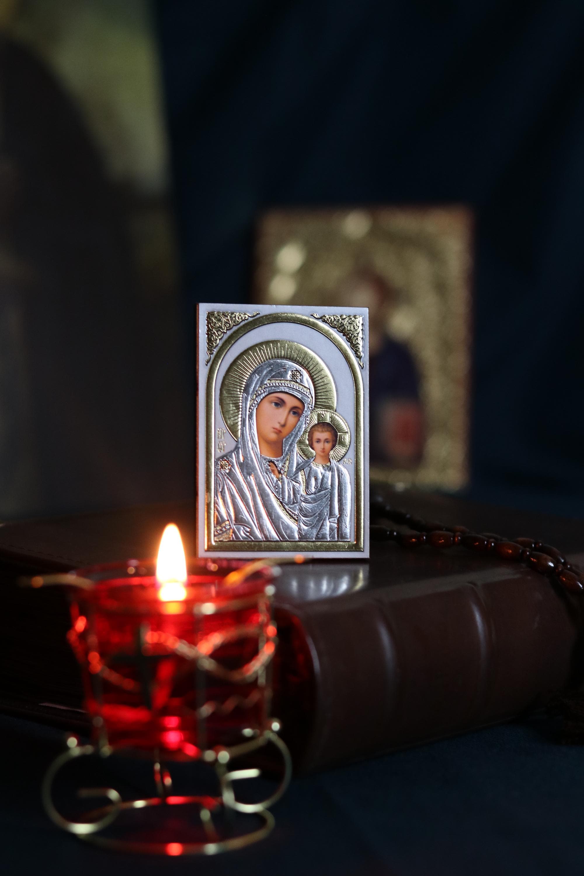 Wooden Orthodox Virgin Mary Icon 3.3in, Mother Of God With Child, Small Prayer Icon