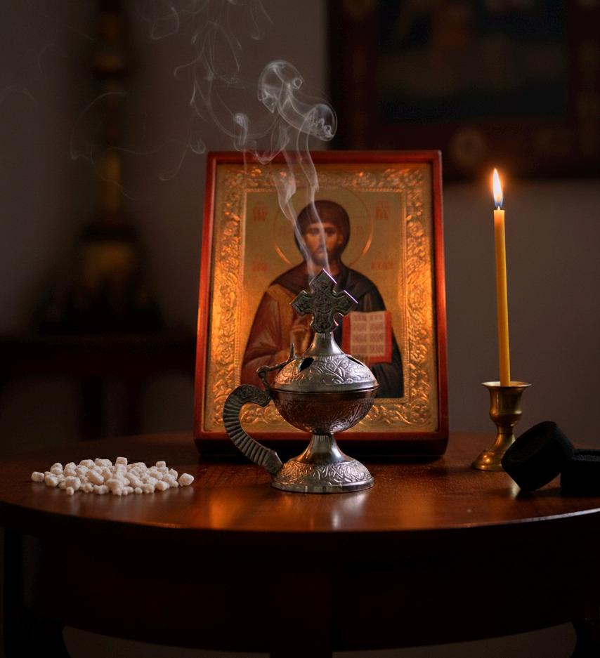 Orthodox prayer set: metal censer, 50 grams of incense, 6 charcoal tablets.